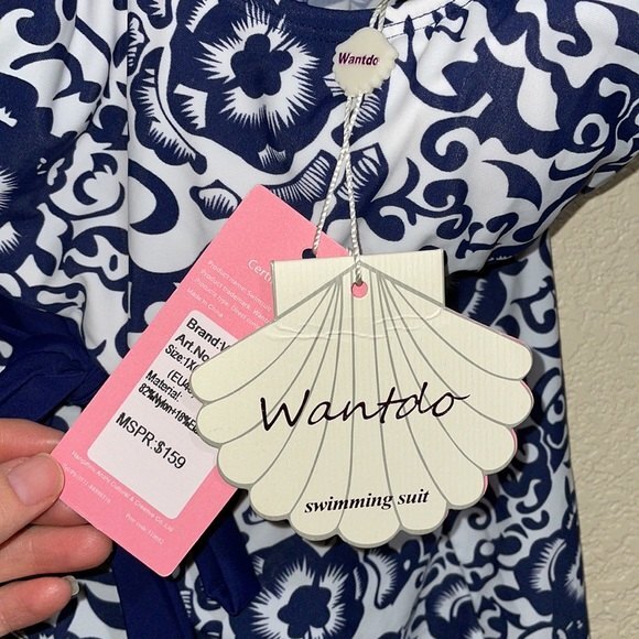 Wantdo One Piece Floral Bathing Suit Top Sz 16 padded bra NWT - Picture 4 of 10